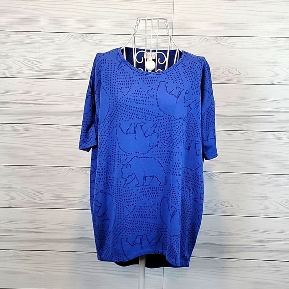 LulaRoe Irma Polar Bear graphics tunic top - blue Women's Size XXS ( runs big )